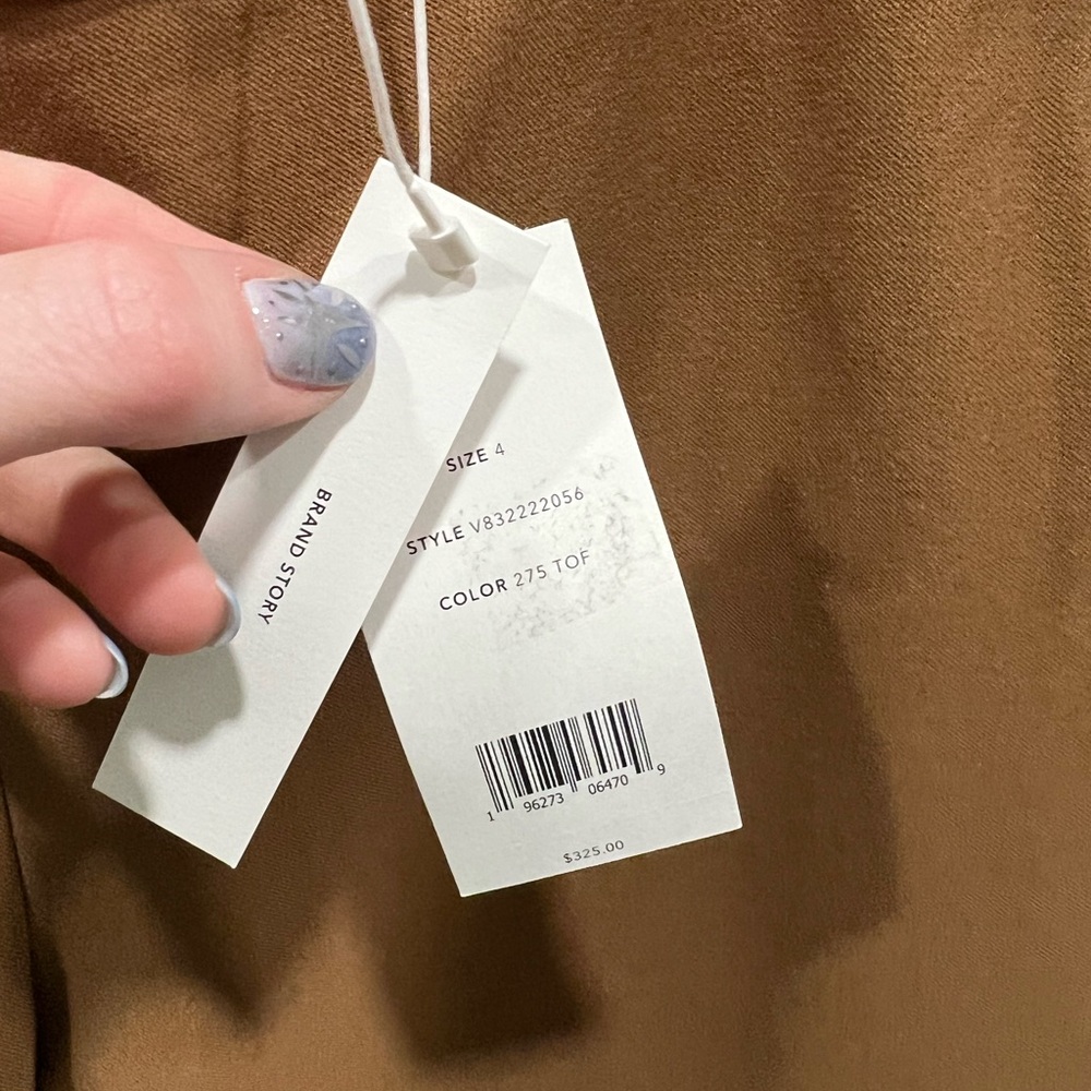 Vince Tan Women's Cropped Pants - Picture 4 of 5